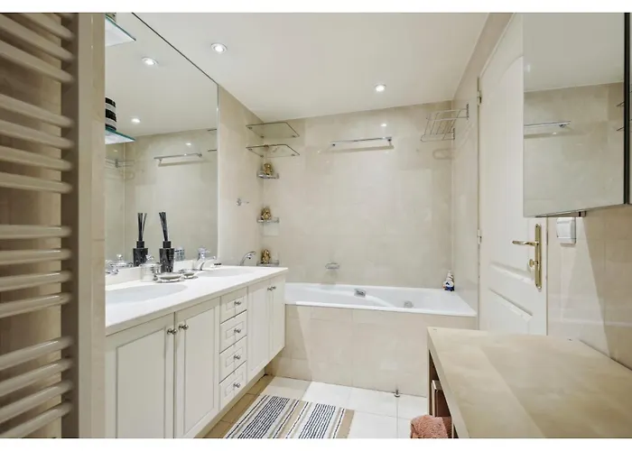 Apartament Elegant In Trocadero-eiffel Tower *